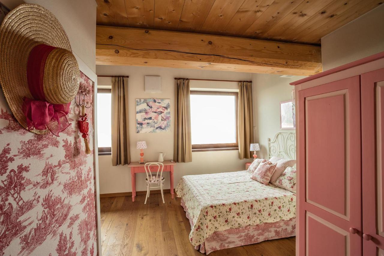 Rovagnate Agriturismo San Genesio מראה חיצוני תמונה
