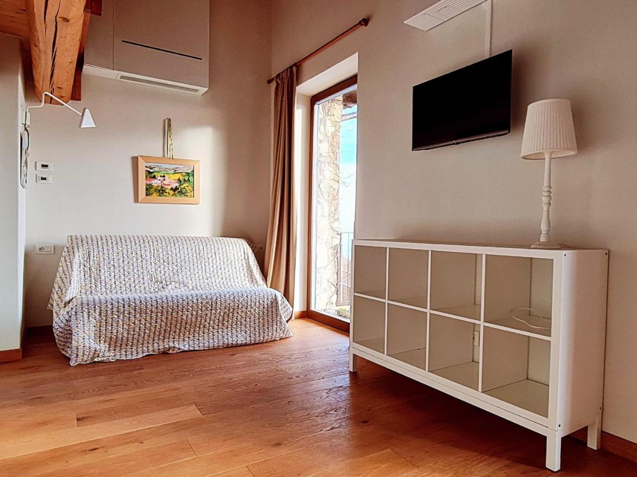 Rovagnate Agriturismo San Genesio מראה חיצוני תמונה